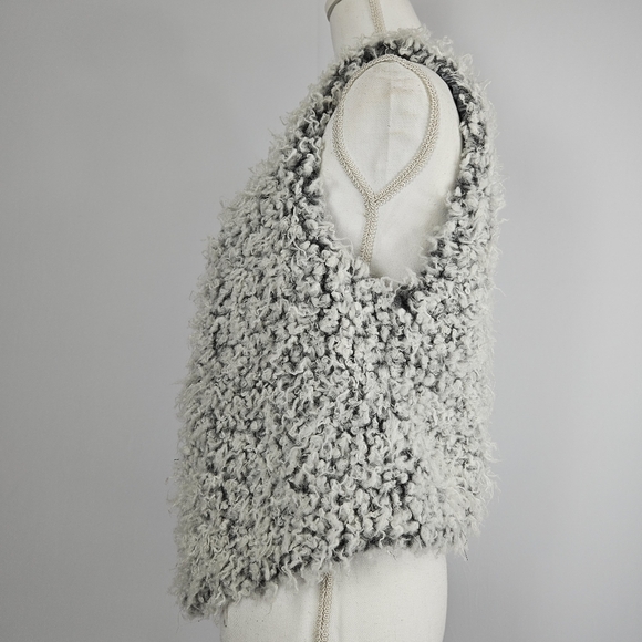 Me Jane faux fur heathered sherpa vest - Picture 5 of 16